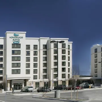 Homewood Suites by Hilton Toronto Airport Corporate Centre