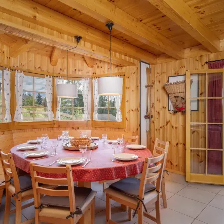 Chalet Lustycru