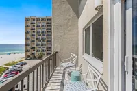 Pinnacle Port 304a - parking