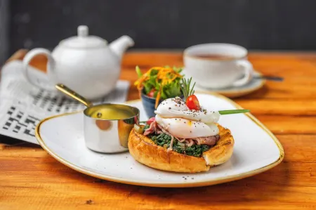 258 Hotel Отели рядом с достопримечательностью «Roman Catholic Church»