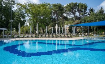 Hacienda Forest View Hotel