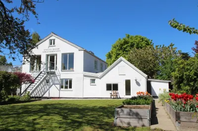 Stevns Klint Strandpension Hotels in Rodvig Stevns