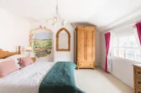 Shakespeare House Town Centre Free Parking - Homestays