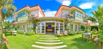 Palas Alaçatı - Adult Only Hotel di Alacati Mahallesi
