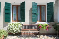 Antica "casa Cervade" Pica Venetian Farmhouse, Preserved Original from 1902