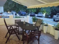 Eleni Kandilari Rooms Hotels in Stomio