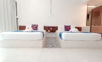 Huayacán Cuernavaca Curamoria Collection