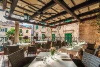 Hotel Monte Cristo Hotels in Kotor