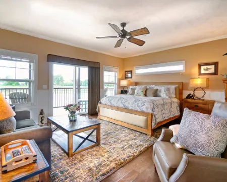 Decoys Hotels in Suffolk