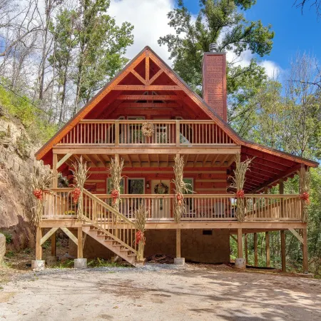 Lover's Hideaway by Jackson Mountain Rentals