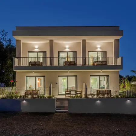 The 8 Suites