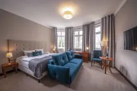 Maxymilian Unique Hotel - Adults Only Hotels near Taras Widokowy Podczele Lotnisko