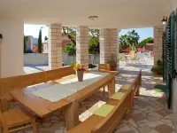 Sumartin Villa with Private Pool
