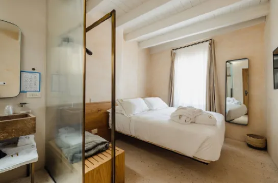 Bayit Charming Place