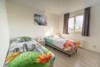 EuroParcs Limburg Hotels in Roosteren