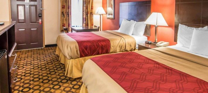Econo Lodge Hotels in Bryan County
