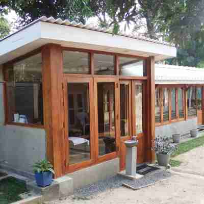 Himana Ayurveda Hotel Exterior