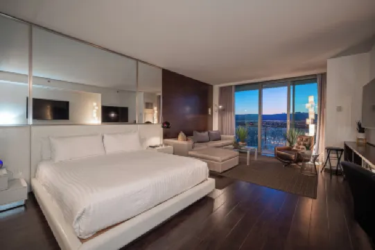 สตริปวิวสวีทส์ ที่ปาล์มสเพลซ โรงแรมใน