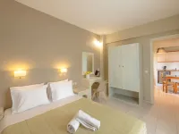 Nancy - Chara Apartments Hotels in Karteros