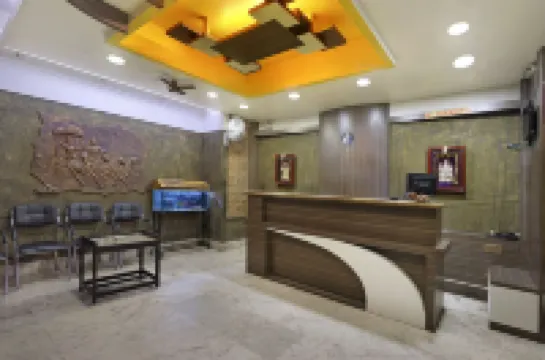 Mannars Deluxe Lodge