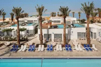Milos Dead Sea - Beach