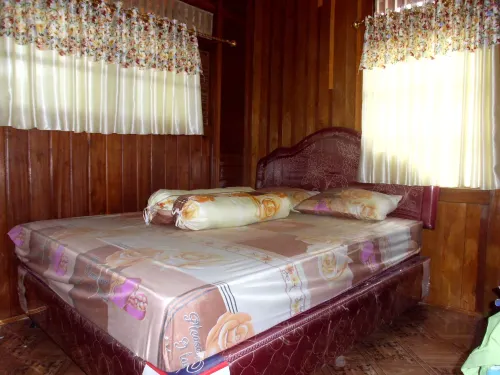 Bunga Matahari Hotels in Kalawat