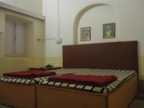 Hotel Grand Barrack Hotels in Khandwa