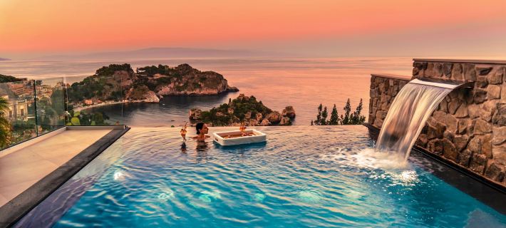 Isola Bella Infinity Suites Hotele w: Taormina