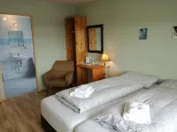 Guesthouse Storu-Laugar