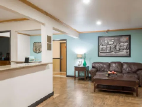 ซุปเปอร์ 8 บายวินด์แฮม ตูกุมการิ โรงแรมในตูกุมการิ