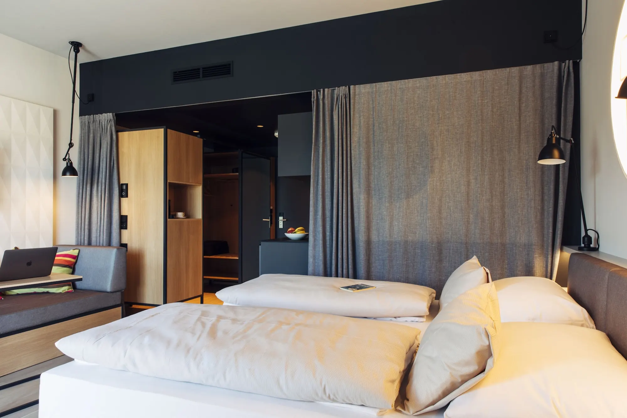 Harry's Home Steyr Hotel & Apartments Номера Photos