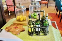 Hilton Garden Inn Edmonton International Airport - Aamiainen
