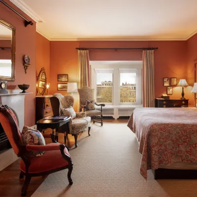 The College Club of Boston Hotels near Harvard University