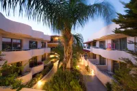 Cactus Beach Hotel