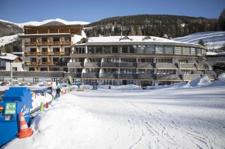 Family Resort Rainer Sexten