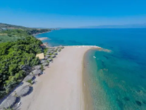 Sunrise Village Beach Hotel