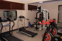 Owu Crown Hotels - ที่มีฟิตเนส