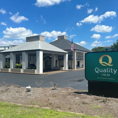 Quality Inn Mt. Pleasant – Charleston
