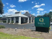 Quality Inn Mt. Pleasant – Charleston - Breakfast
