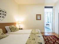 Apartamento A Francos Artist Painting 1 Hotels in Ramalde