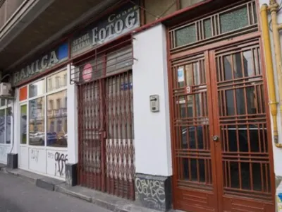 Metropole Apartments Old Town Hotels near London Red Cafe