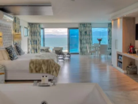 Sea Star Cliff Hotels in Overberg District Municipality