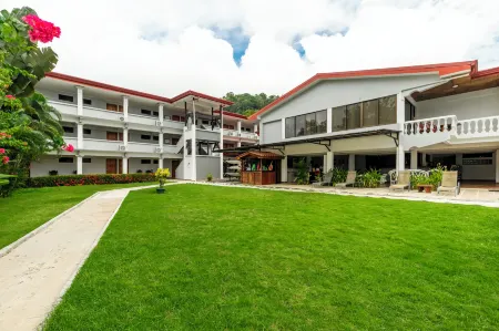 Jaco Laguna Resort & Beach Club