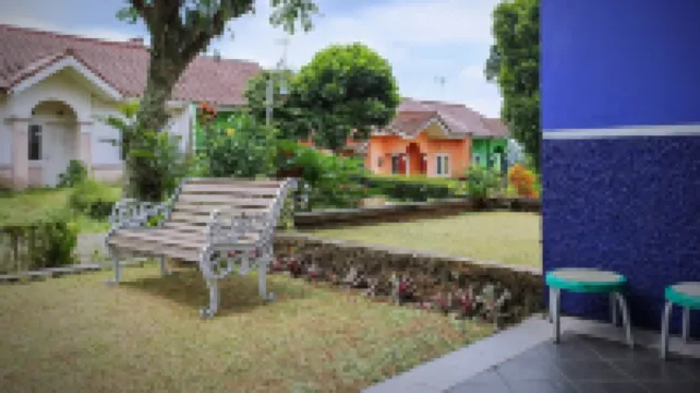 Tempat Nginap 2BR Ciater Highland