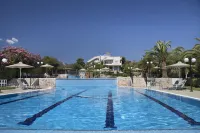 Almira Mare - piscina