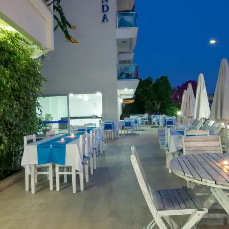 Belinda Hotel