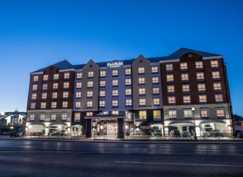 Fairfield Inn & Suites Newport Cincinnati