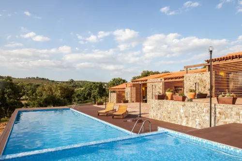 Monte da Esperanca Hotels in Esperança