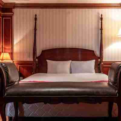 湘南鎌倉クリスタルホテル Rooms