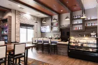 Hampton Inn & Suites by Hilton- Newark Airport Elizabeth Hotels in Elizabeth